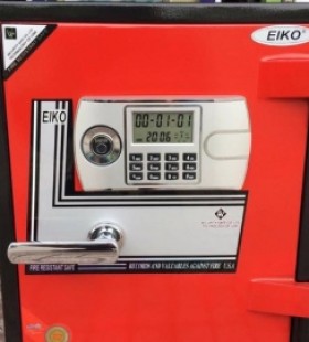 Két sắt Mỹ Chống Cháy EiKo 40D Đứng Khóa Điện Tử Màu Đỏ